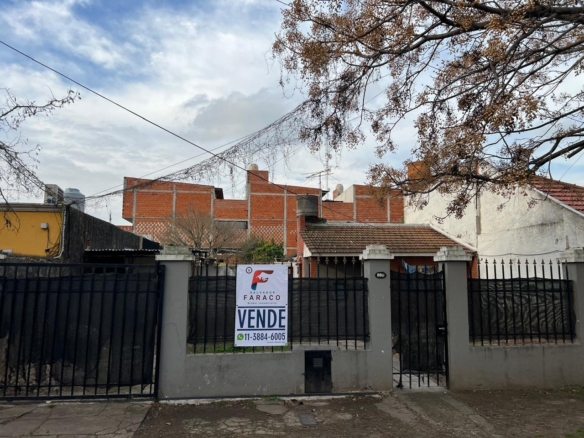 Casa en venta – Llavallol – Lomas de Zamora