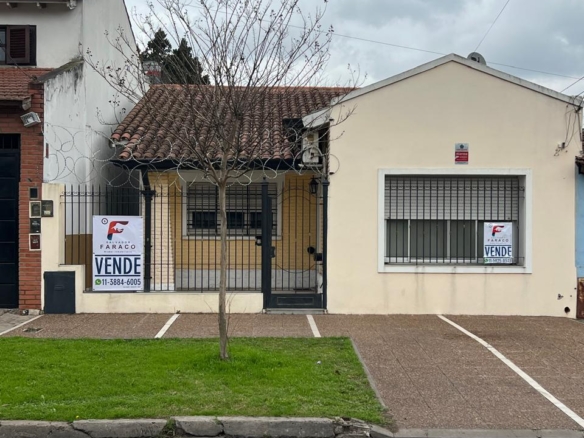 Casa en venta – Monte Grande – Esteban Echeverria