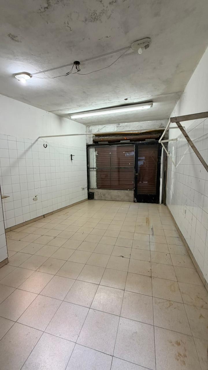 Local en alquiler – Adrogue – Almirante Brown