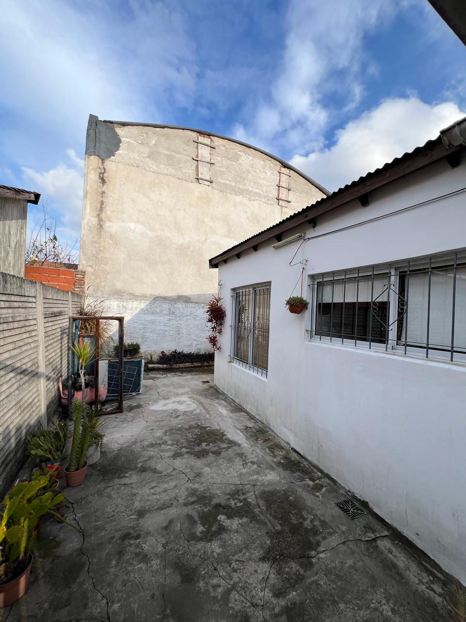 1dff6bdb-68a5-435d-a68c-0a4c844d5403 Departamentos en venta – Llavallol – Lomas de Zamora