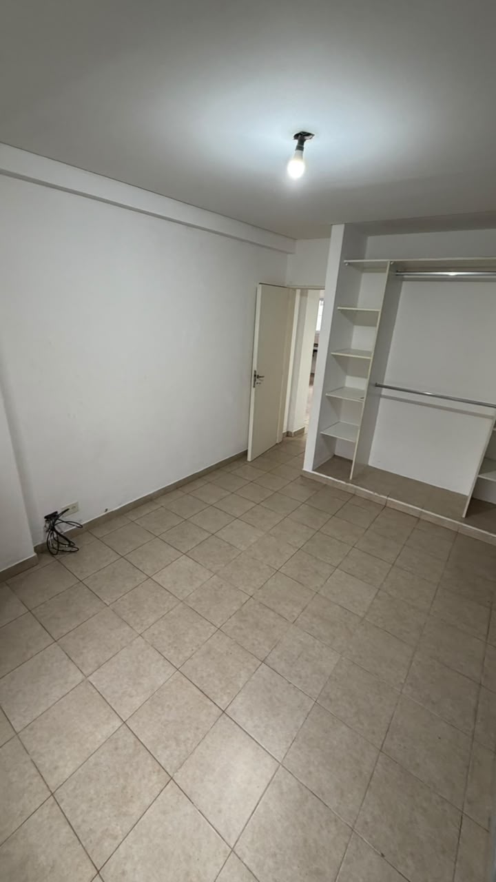 28425942-7ce1-43d4-aad9-c60246ac6056 Departamento en alquiler – Llavallol – Lomas de Zamora