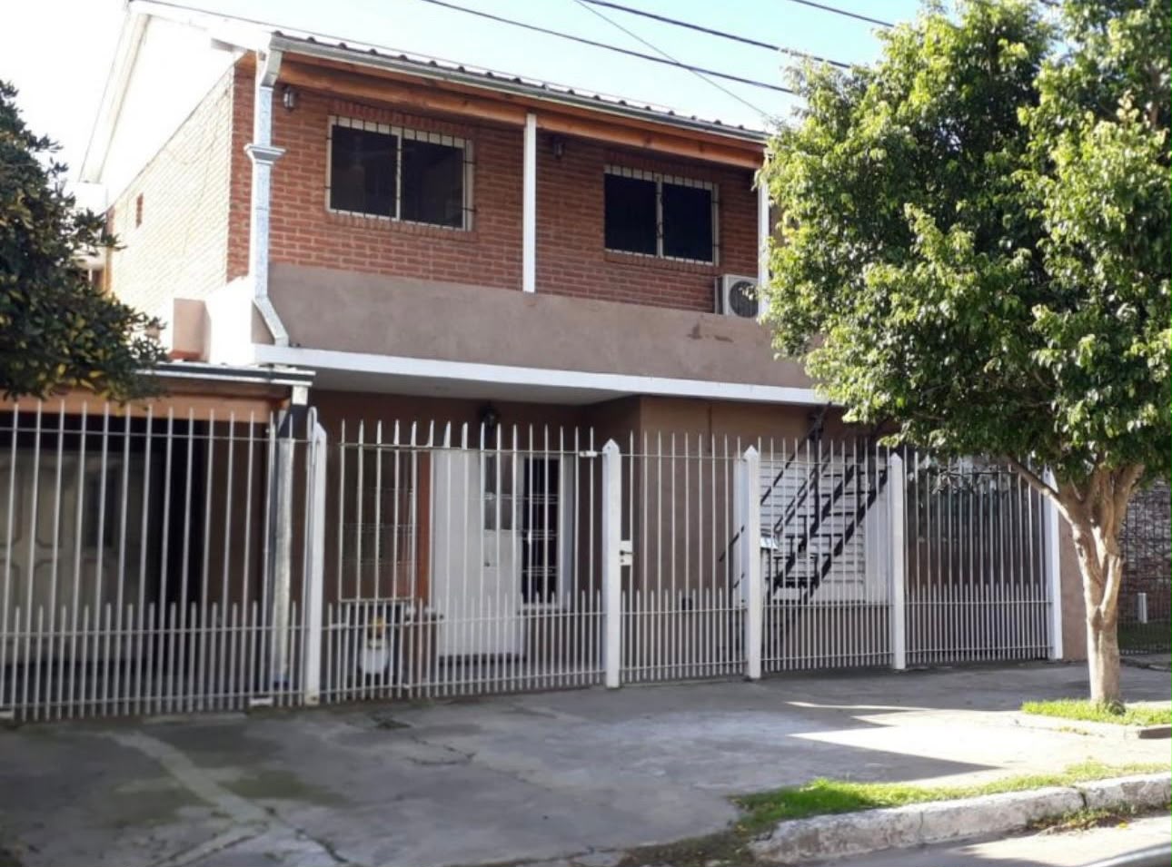 Casa en venta – Llavallol – Lomas de Zamora
