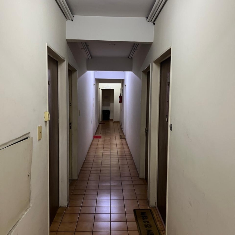 780