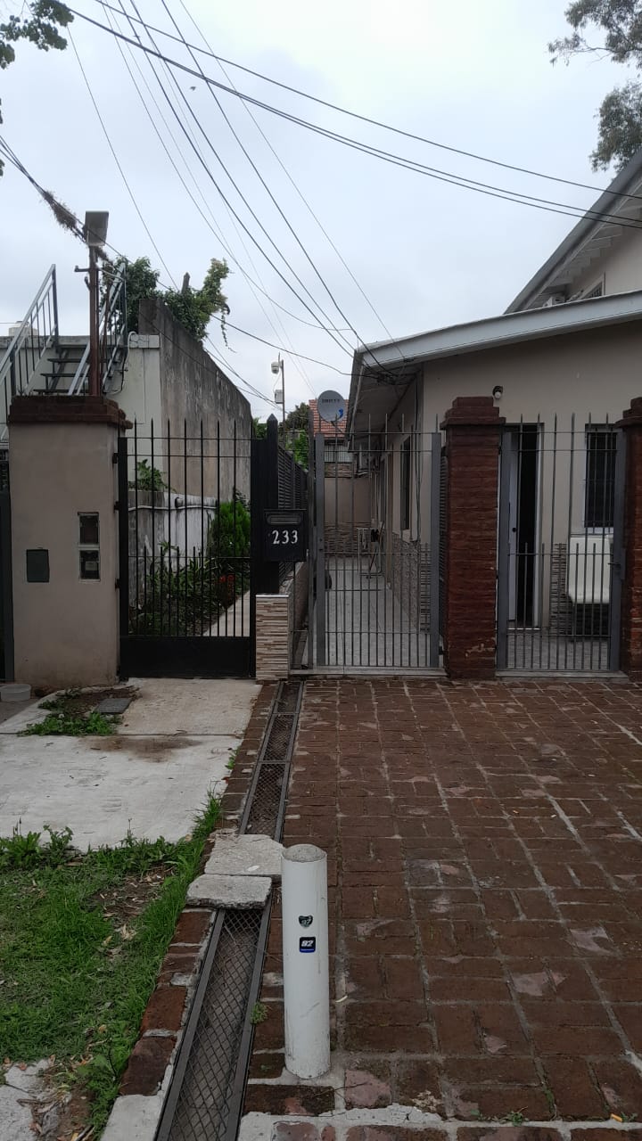 Departamento en alquiler – Adrogue – Almirante Brown