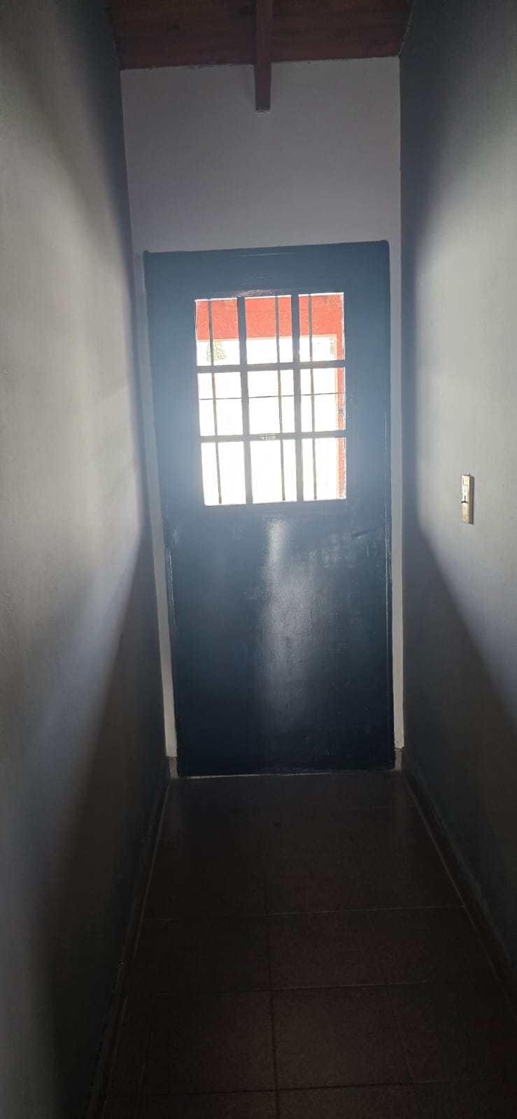 Casa en alquiler – Burzaco – Almirante Brown
