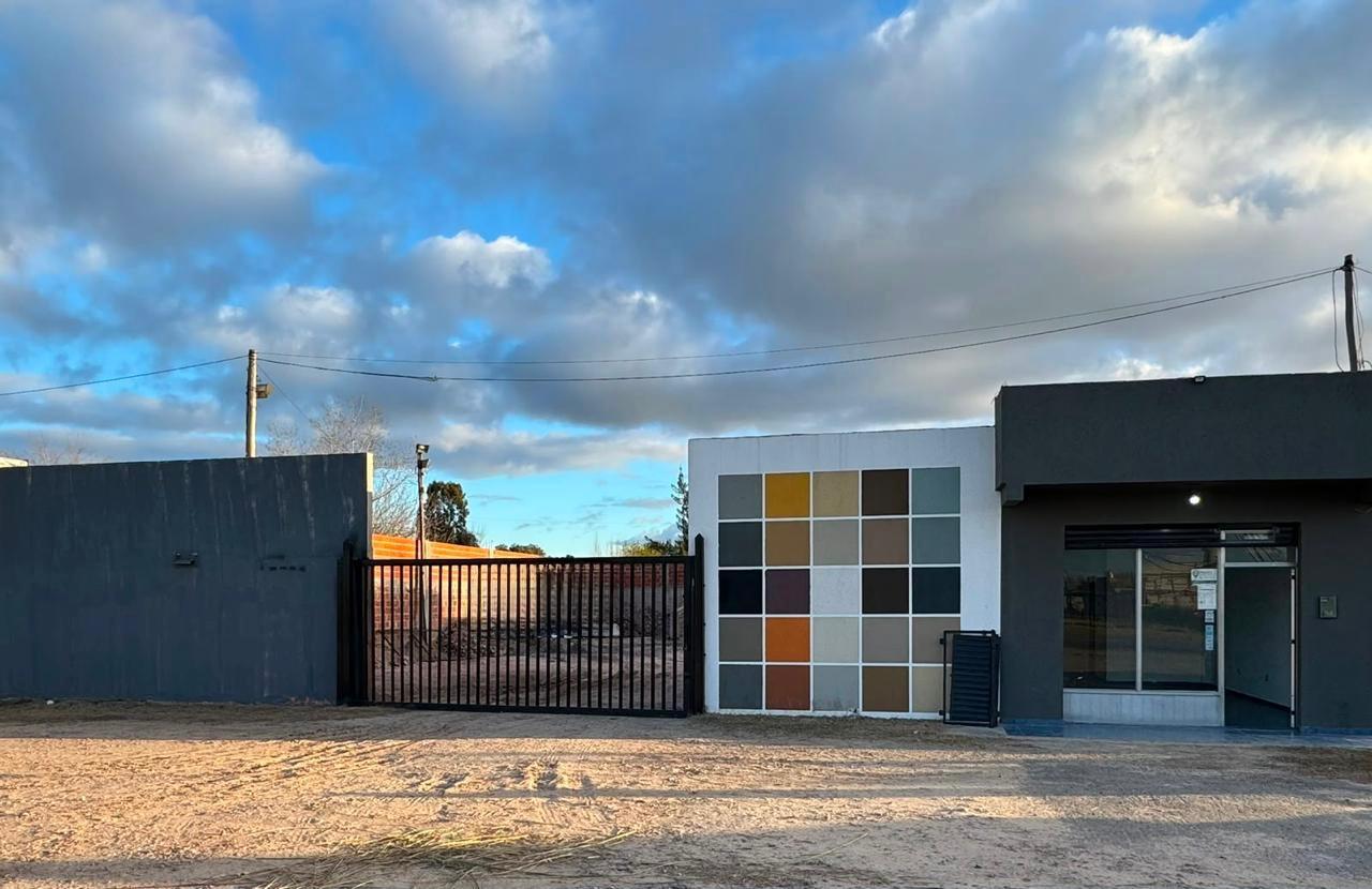Local en alquiler – San Vicente –