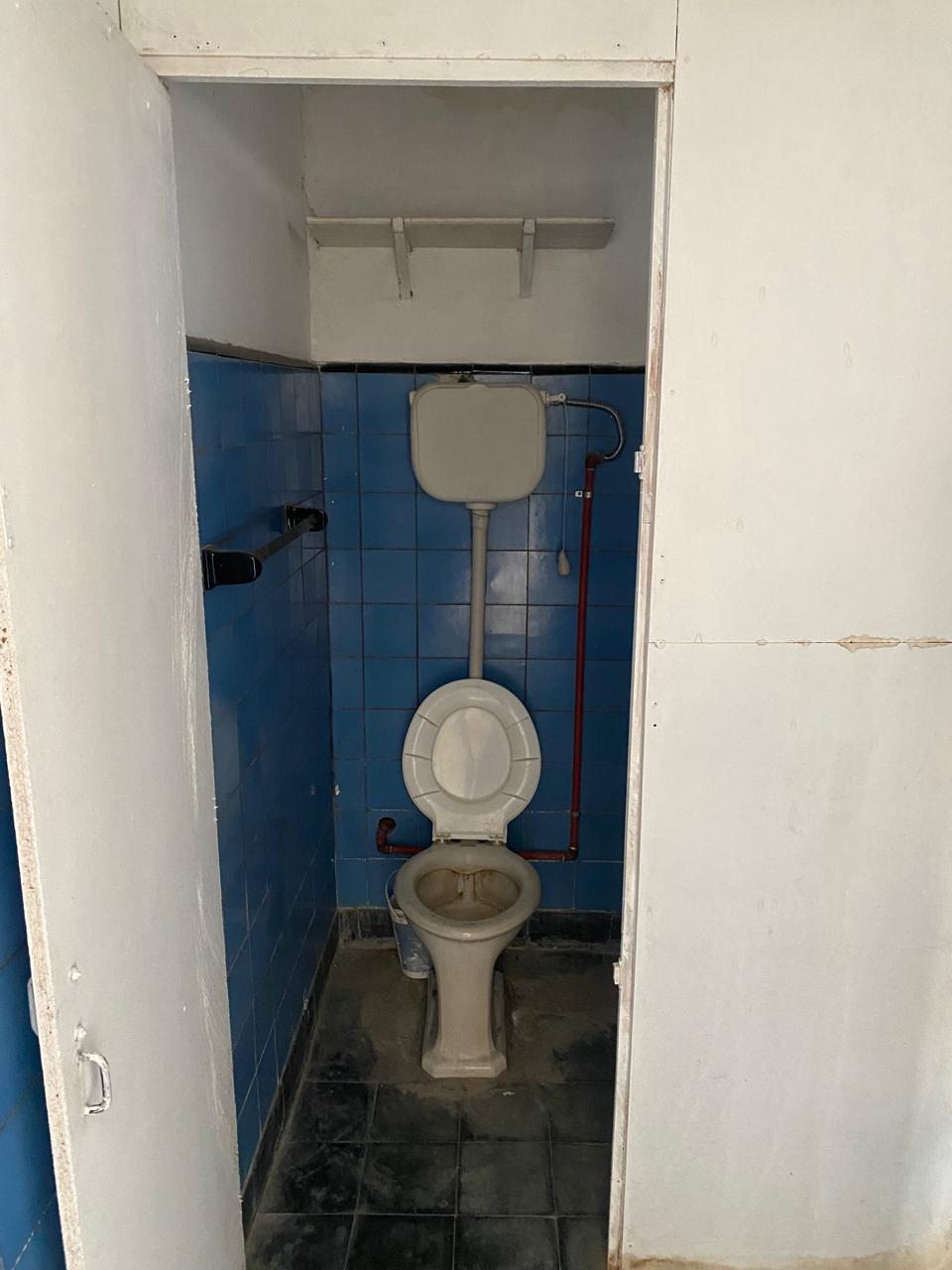 Oportunidad!! Casa en venta con departamento al fondo – Llavallol – Lomas de Zamora