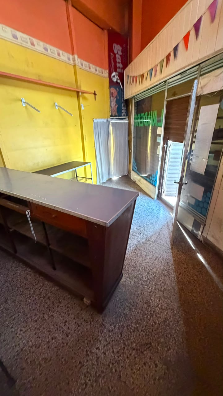 Local en alquiler – Llavallol – Lomas de Zamora