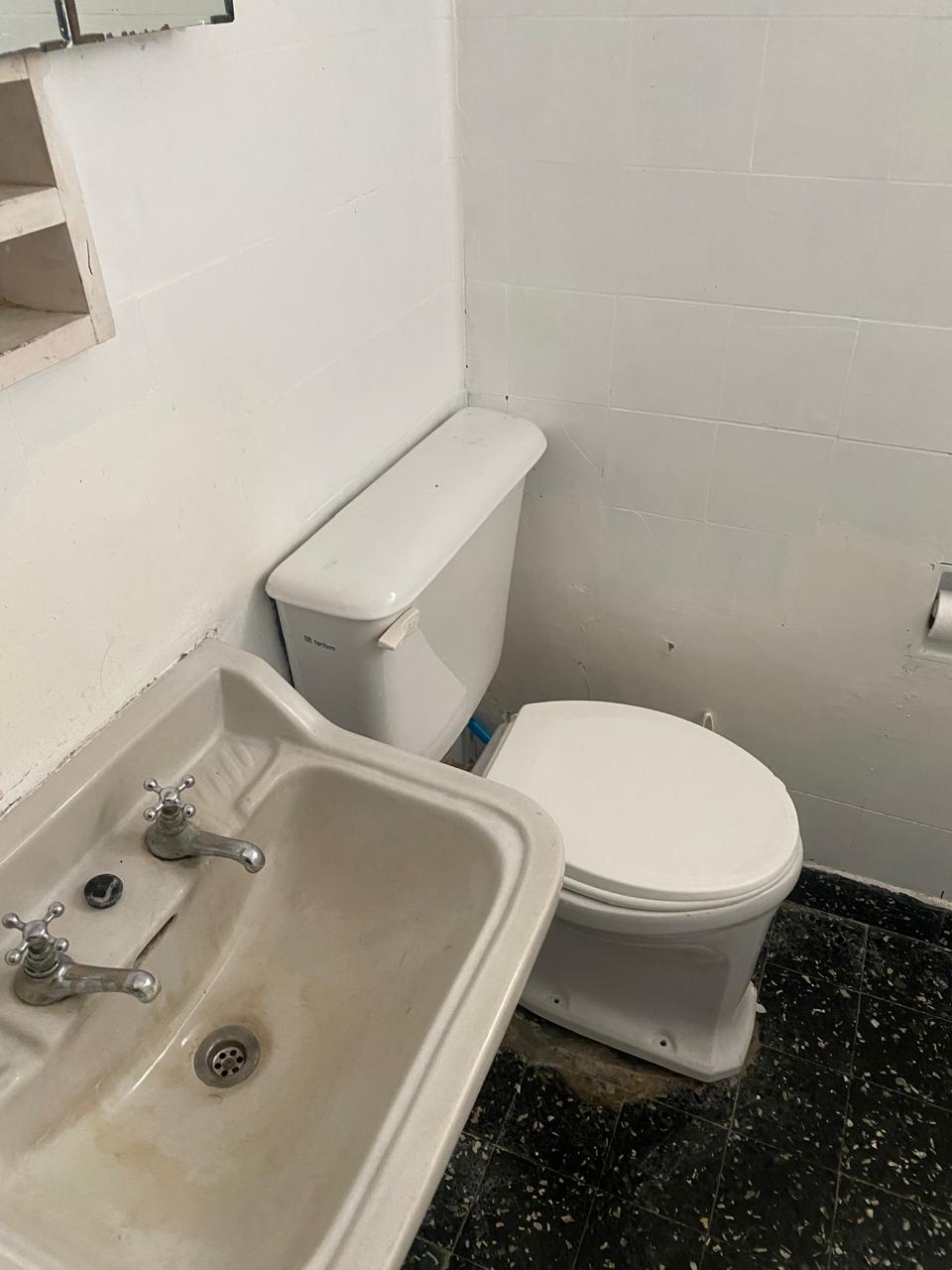 Oportunidad!! Casa en venta con departamento al fondo – Llavallol – Lomas de Zamora