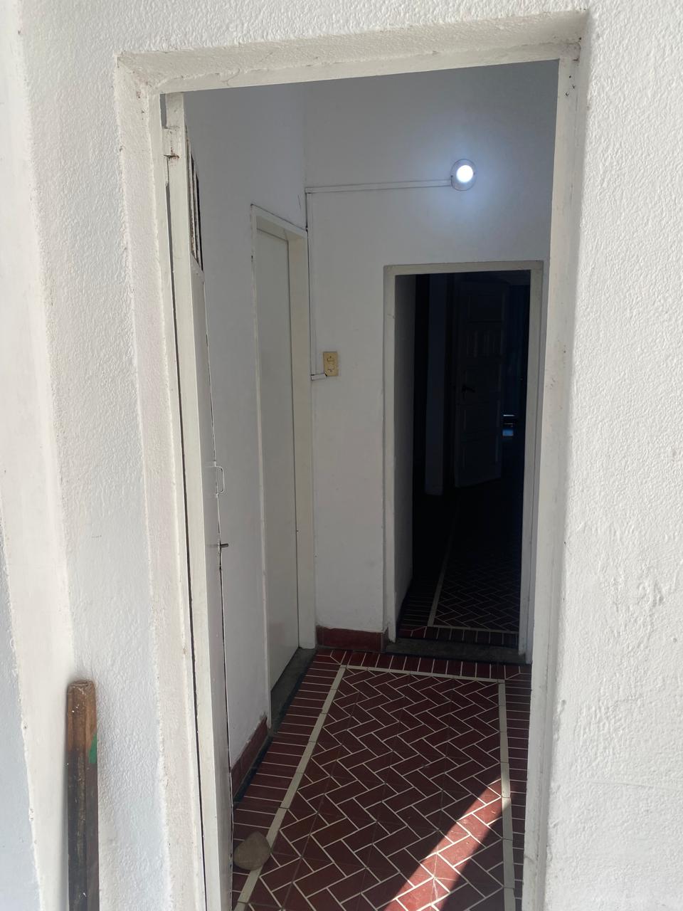 Oportunidad!! Casa en venta con departamento al fondo – Llavallol – Lomas de Zamora