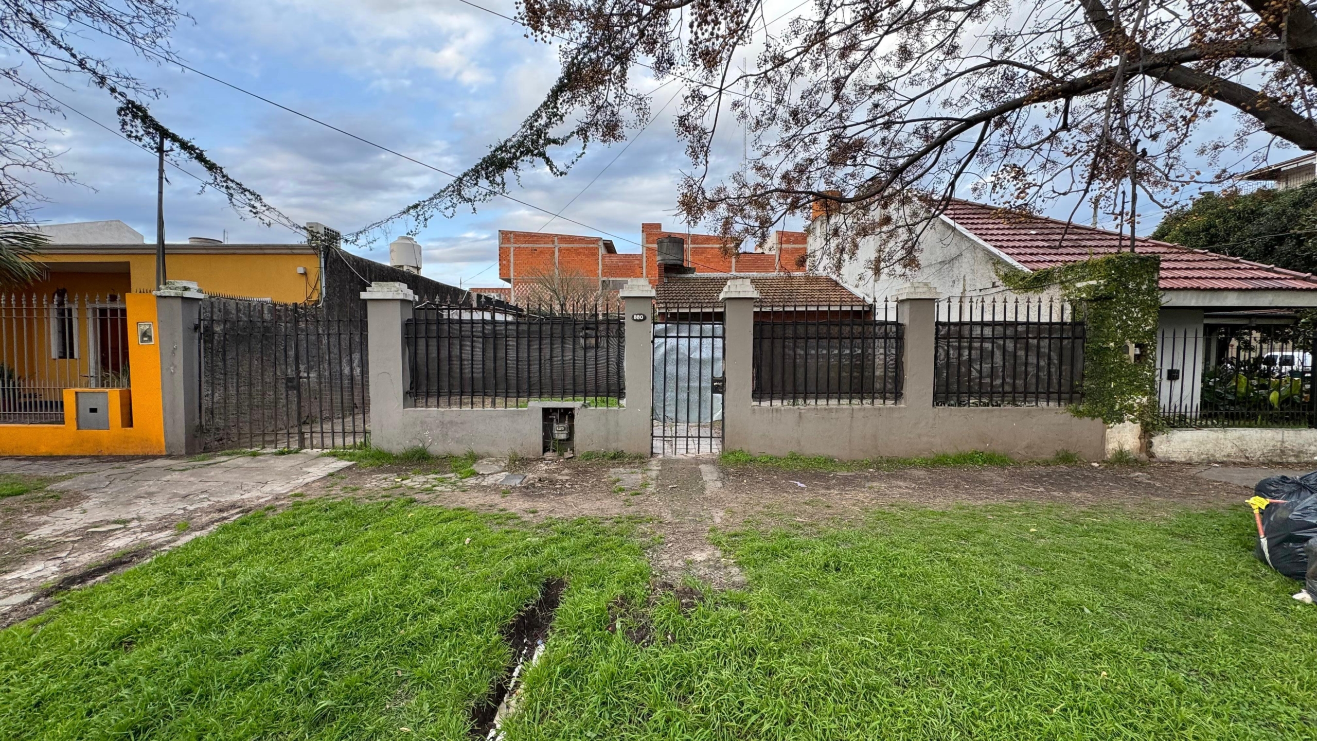 Casa en venta – Llavallol – Lomas de Zamora