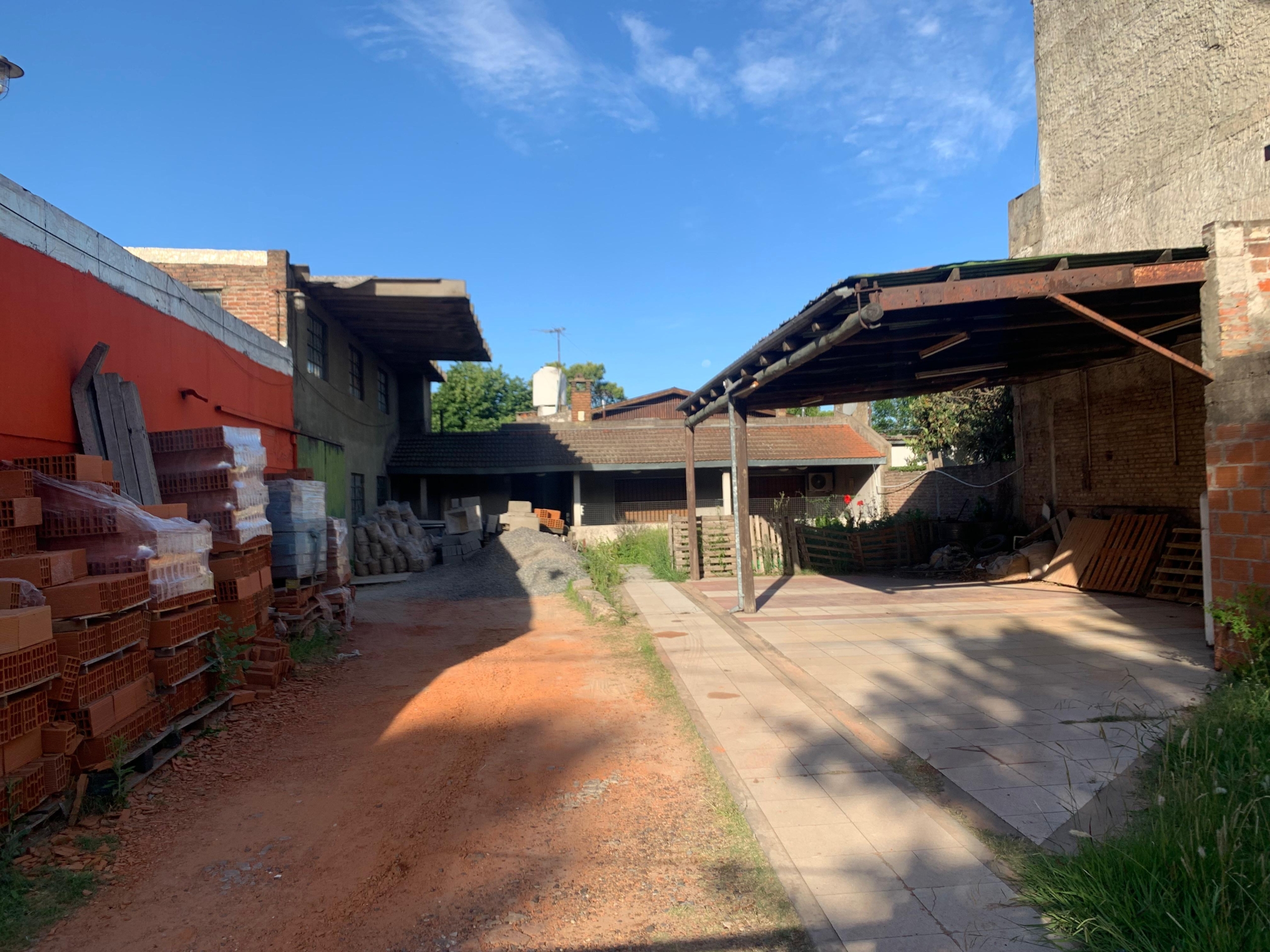 Galpon en venta – Burzaco – Almirante Brown