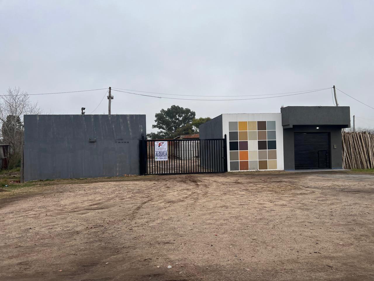 Local en alquiler – San Vicente –
