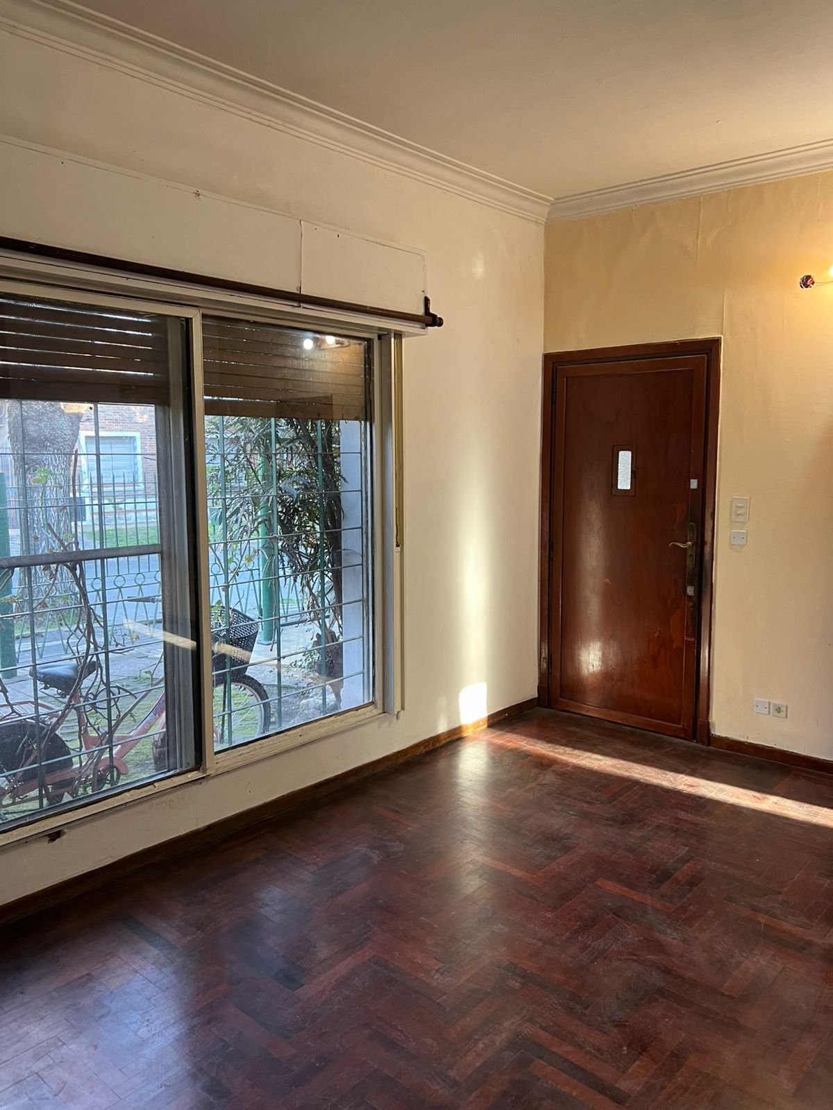Casa en Venta – Adrogue – Almirante Brown