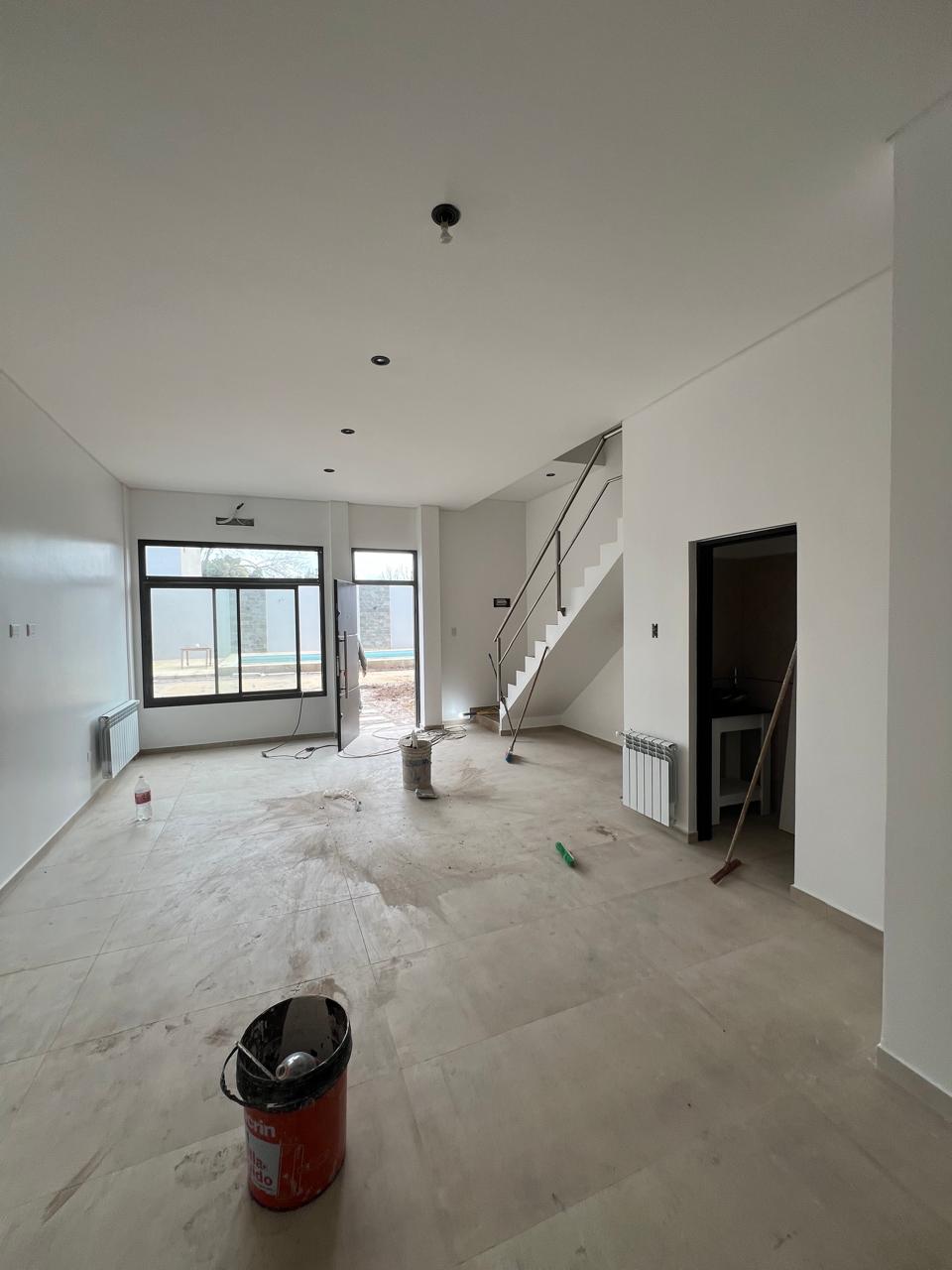256bfd05-a2ed-45ac-81d1-9b8f291efc7d Departamento en venta – Burzaco – Almirante Brown