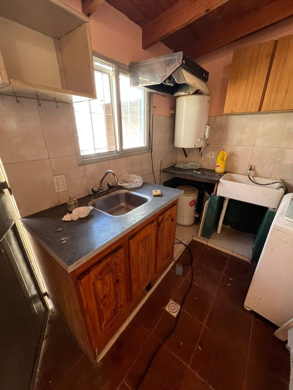 03f6ba1f-a040-43ec-a023-7d99d942a882 Departamento al fondo en alquiler – Jose Marmol – Almirante Brown