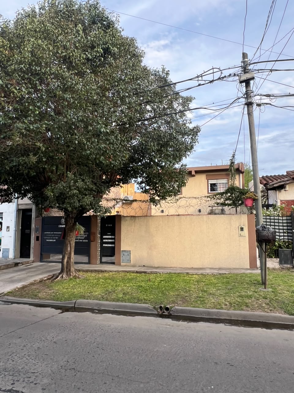 Oportunidad!!! Casa en venta – Llavallol – Lomas de Zamora