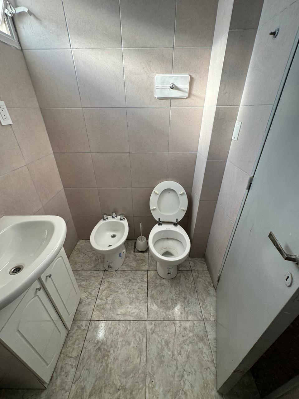 b70e7cb9-c452-45bc-8c91-9963b12ca6f2 Departamento en alquiler – Lanus Este – Lanus