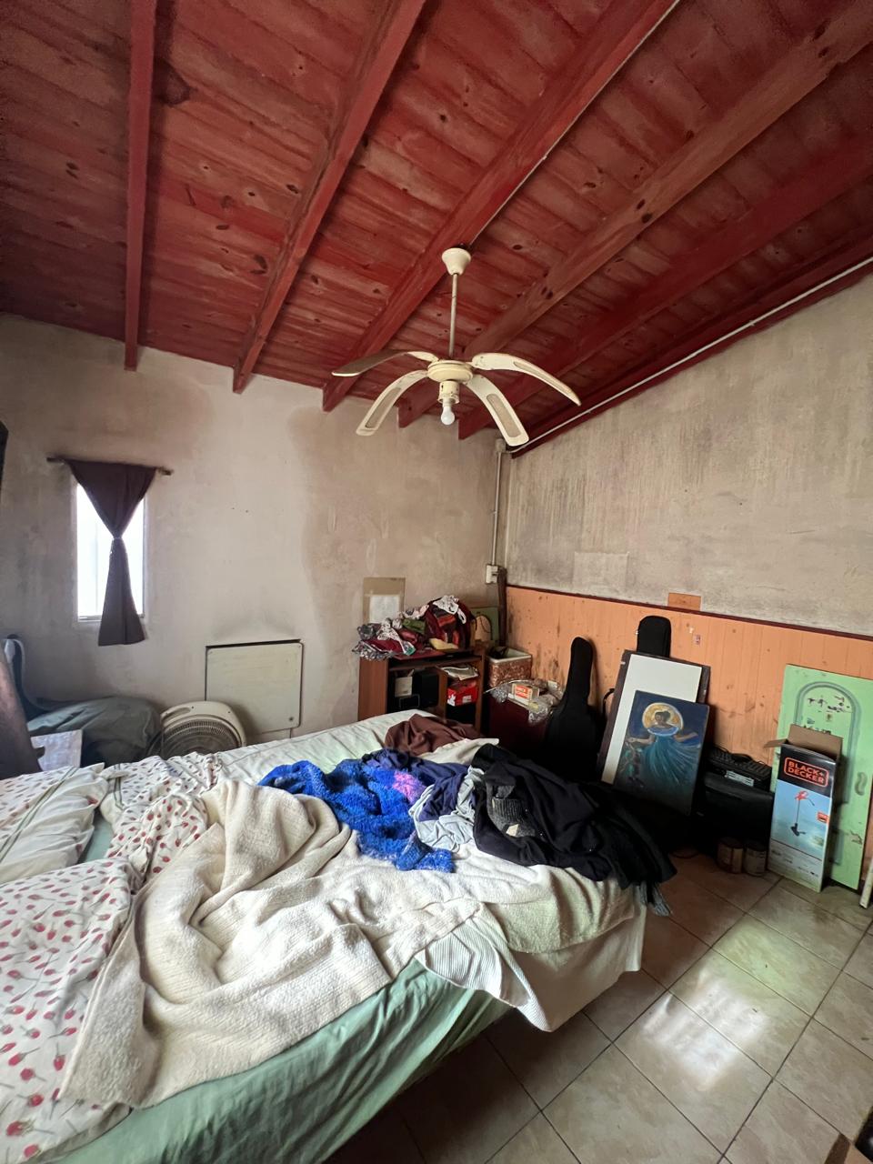 cb24e96b-edd8-4cb5-bfa5-34f4e236bef4 Casa con departamento al fondo en venta – Malvinas Argentinas – Almirante Brown