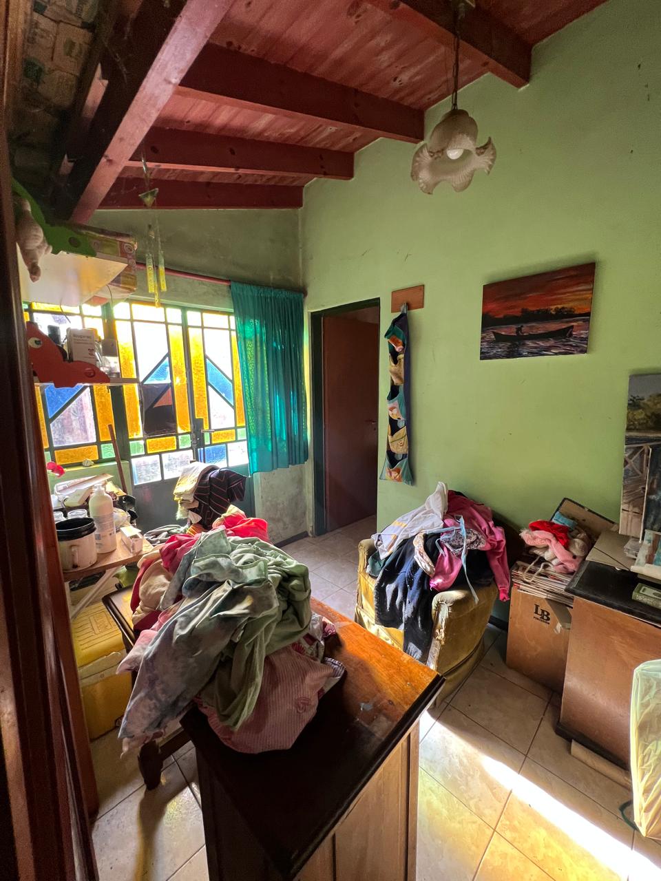 d18e0a00-d9dc-43c3-bc06-867b62e525a3 Casa con departamento al fondo en venta – Malvinas Argentinas – Almirante Brown