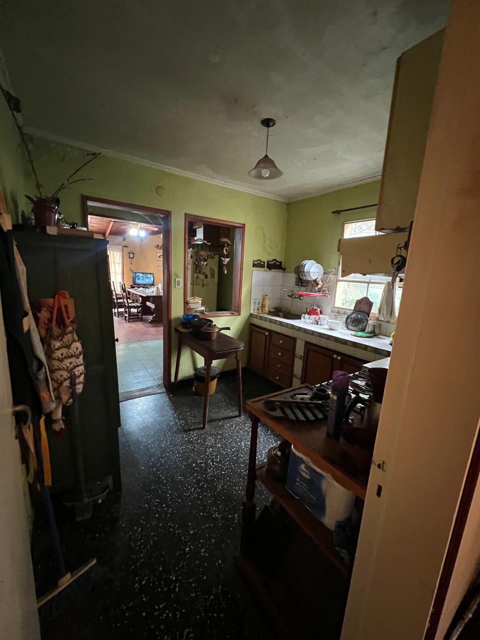 eb88b50a-7498-4696-96b5-33ecd136a4be Casa con departamento al fondo en venta – Malvinas Argentinas – Almirante Brown