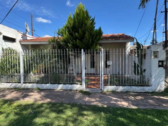 Casa en alquiler – Malvinas Argentinas – Almirante Brown
