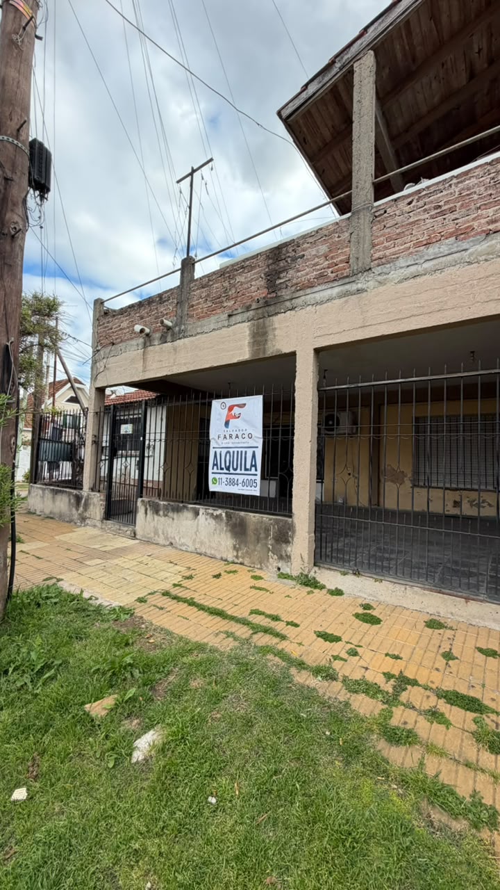 bc7ff11c-0b22-405f-8b29-1d0af7492e52 Casa en alquiler – Turdera – Lomas de zamora