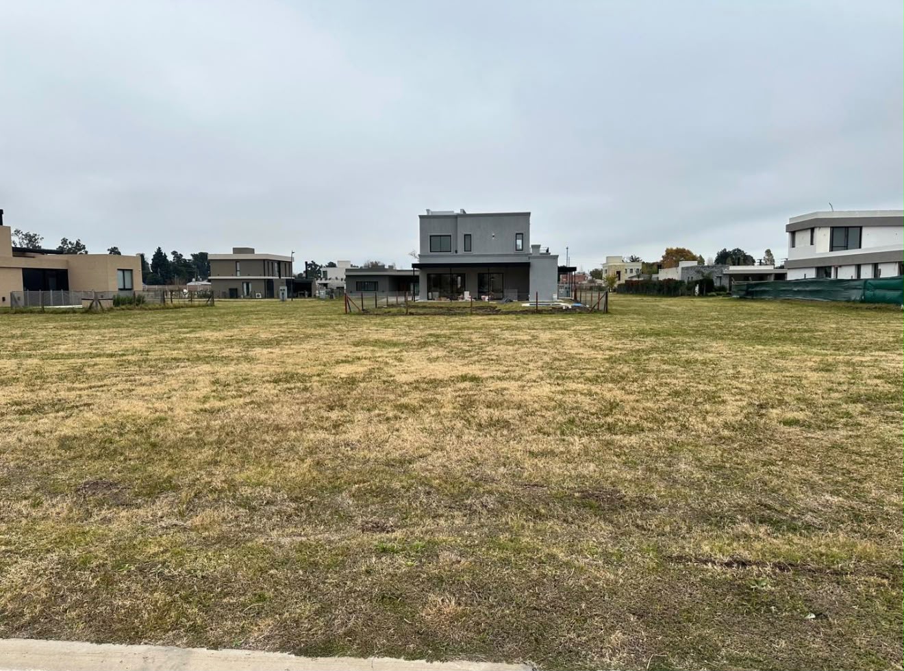 Terreno en venta – Longchamps – Almirante Brown
