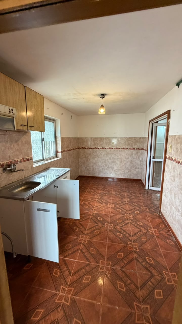 e66bd94c-220e-407e-af8a-fcfbcea2d5b6 Casa en alquiler – Turdera – Lomas de zamora